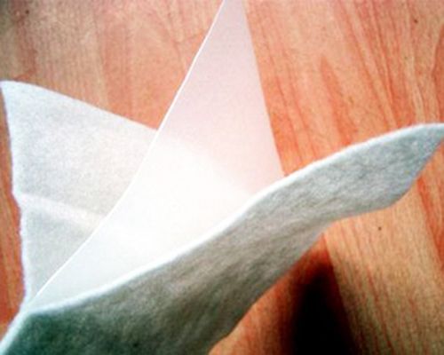 防渗膜厂家原材料介绍及铺设说明